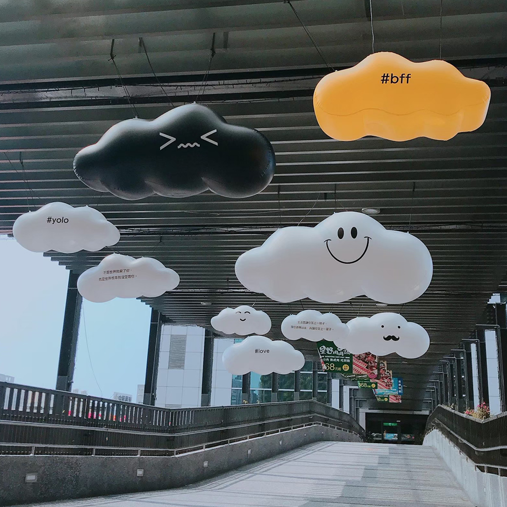 event exhibition promotion Custom hanging inflatable PVC giant advertising inflatable beer bottle model balloon 2